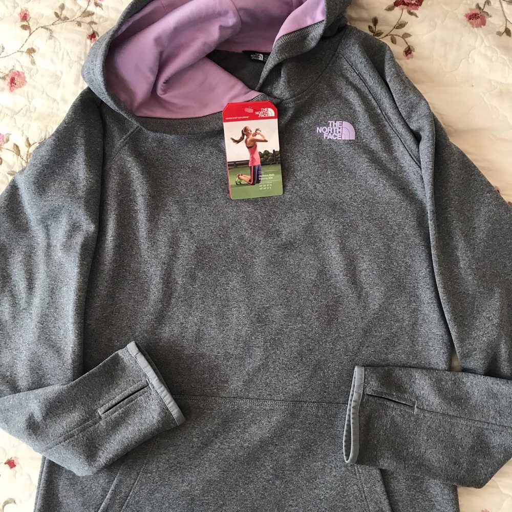 Pullover hoodie